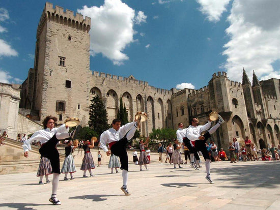 Witness a spectacle at the Avignon festival