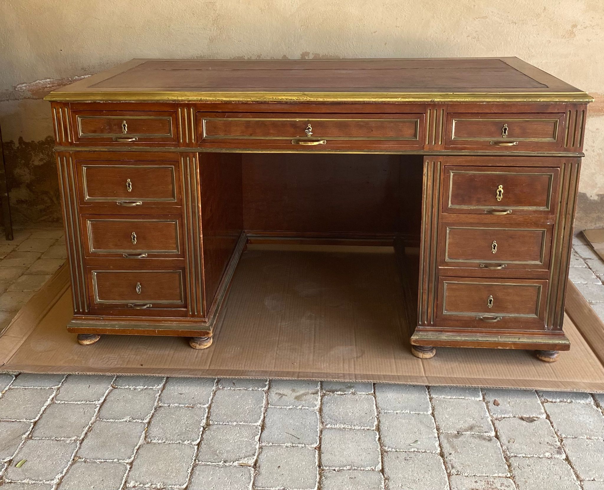 Antique mahogany-brass Victorian writing desk