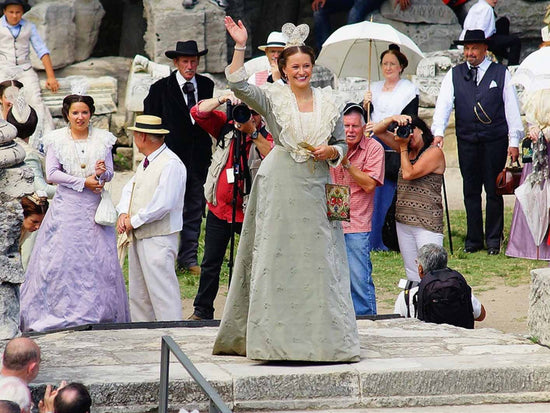 Dress up for the Costume Fête in Arles