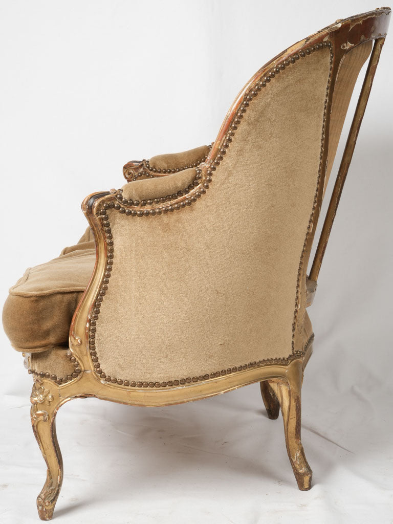 Opulent 18th-century Provence bergere seat