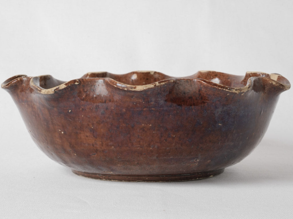 Scalloped, French, glazed fruit bowl