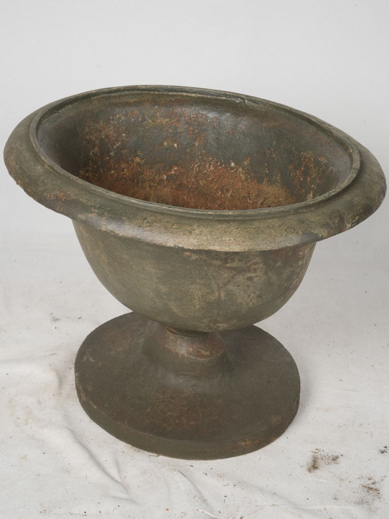 Large 19th-Century French Oval Cast Iron Planter w/ Grey Patina - 17¼" x  23¾" x 20"