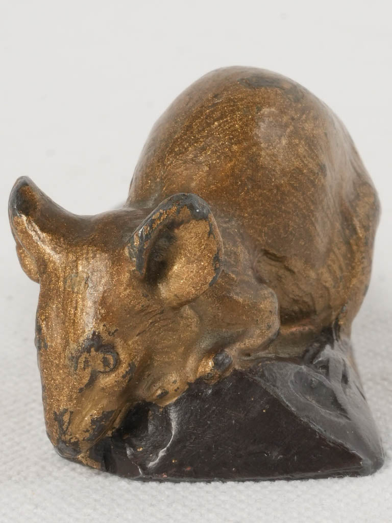 Early 20th-Century French Regule Mouse Paperweight - Chocolate Menier