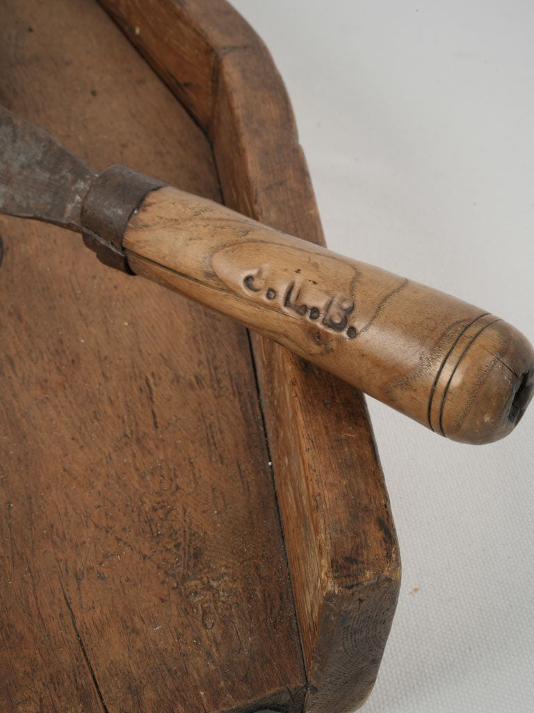 Traditional chestnut bread slicer guillotine