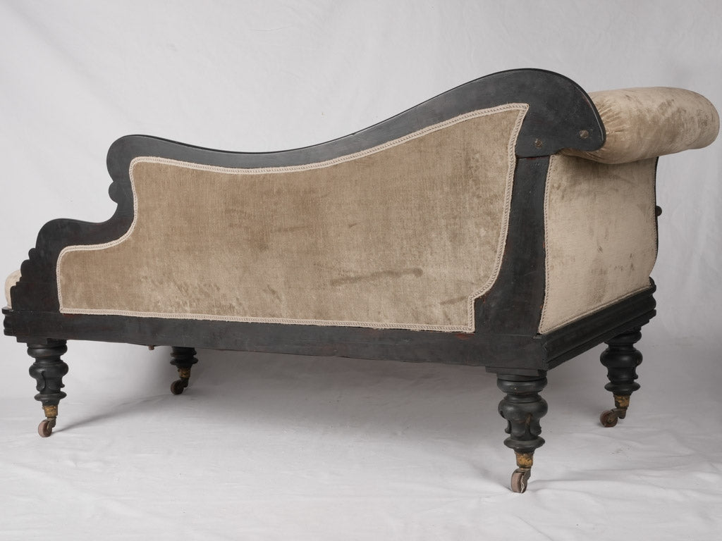 Ornate French vintage chaise lounge