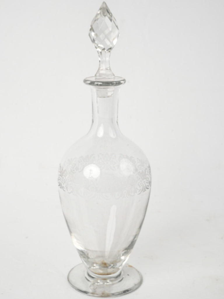 Exquisite etched crystal liquor decanter