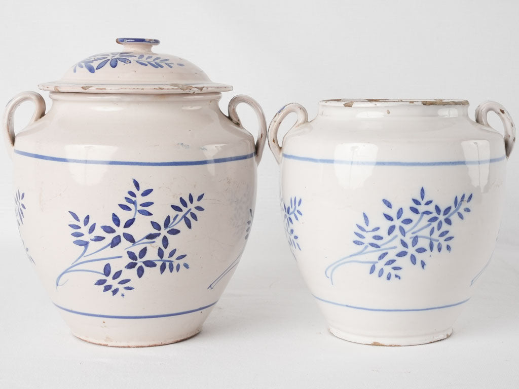 Rare lidded Martres-Toulosane pot