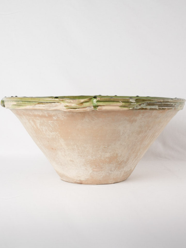 Sublime glaze antique bathing bowl