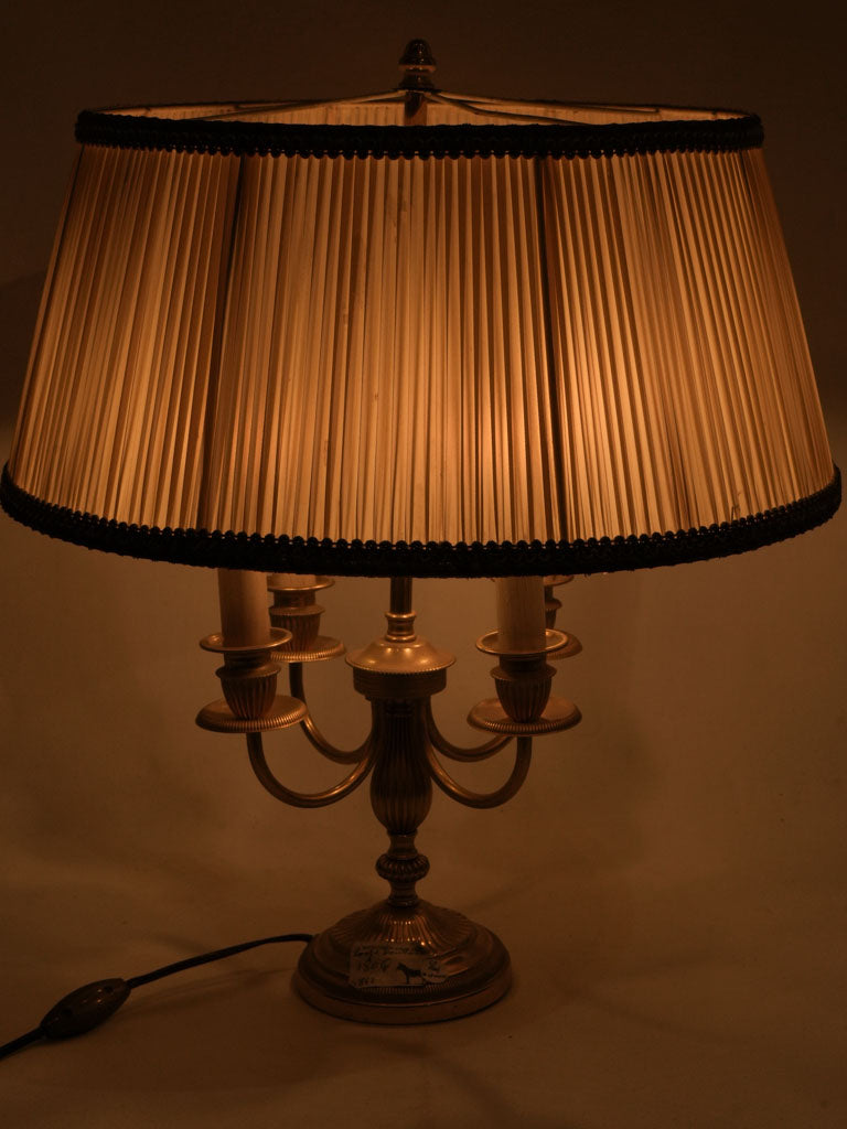 Timeless antique four-globe bouillotte table lamp