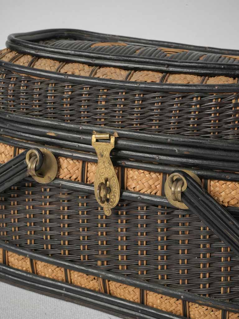 Stylish Two-Tone Wicker Market Basket