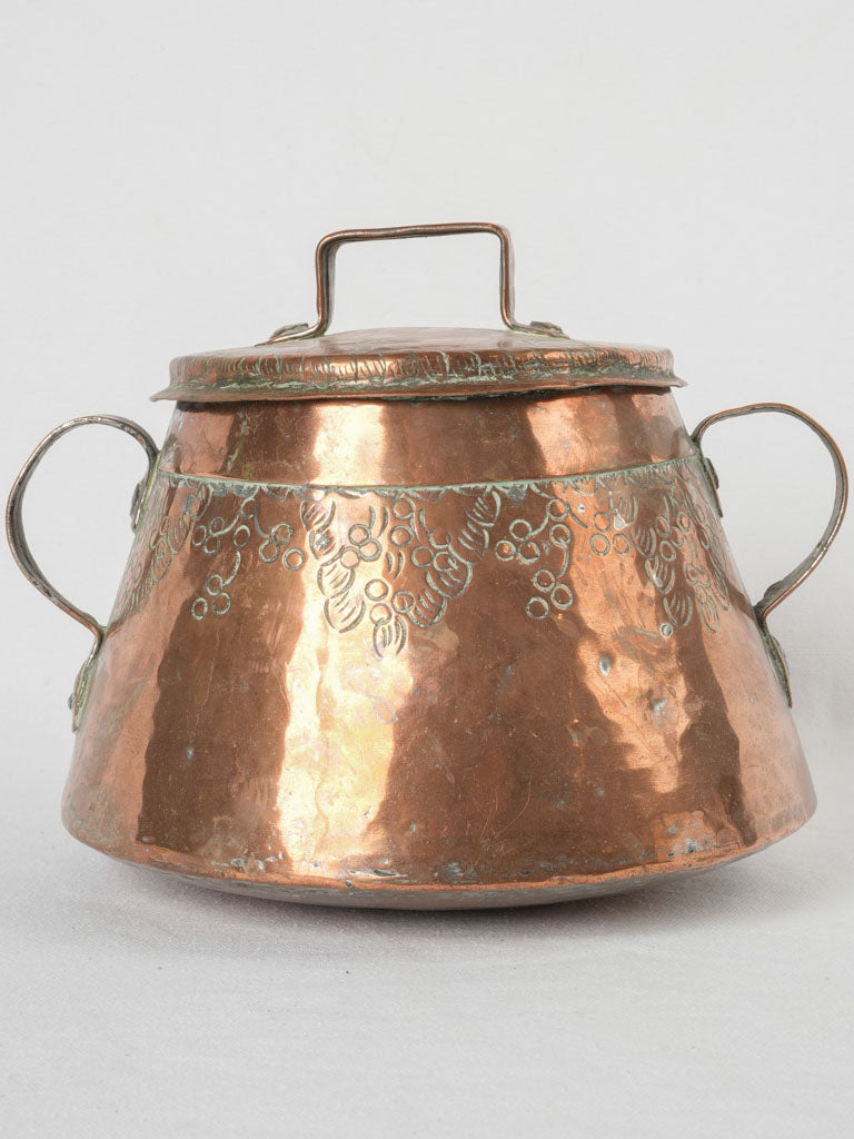 Rustic 18th-century decorative copper pot