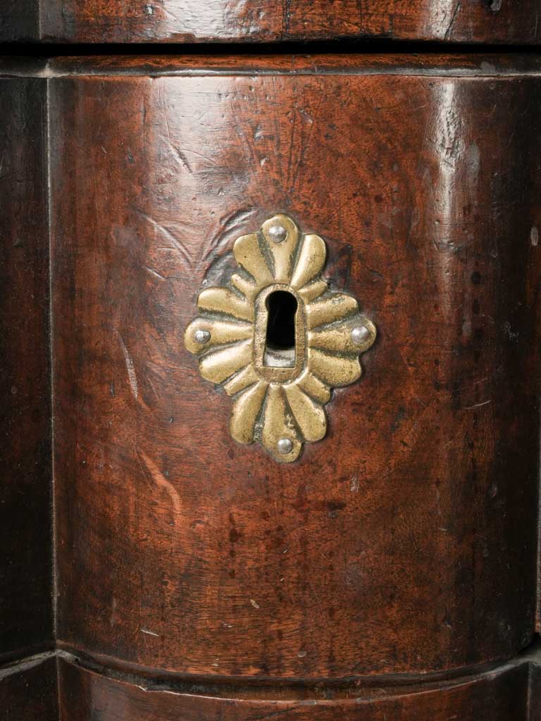 18th-Century French Doe Feet Dresser