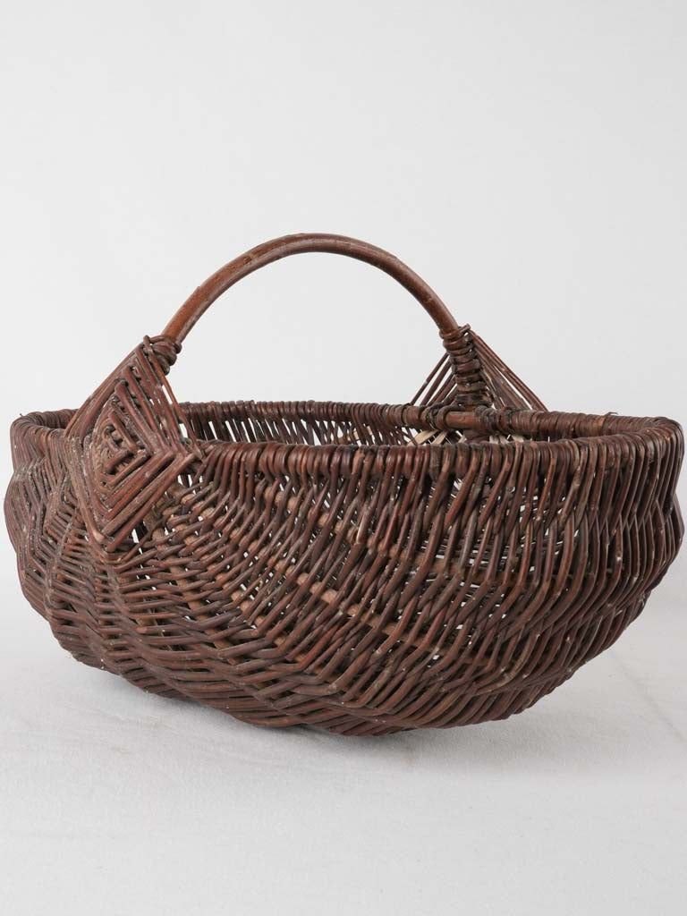 Wicker harvest basket - broad 17¾"