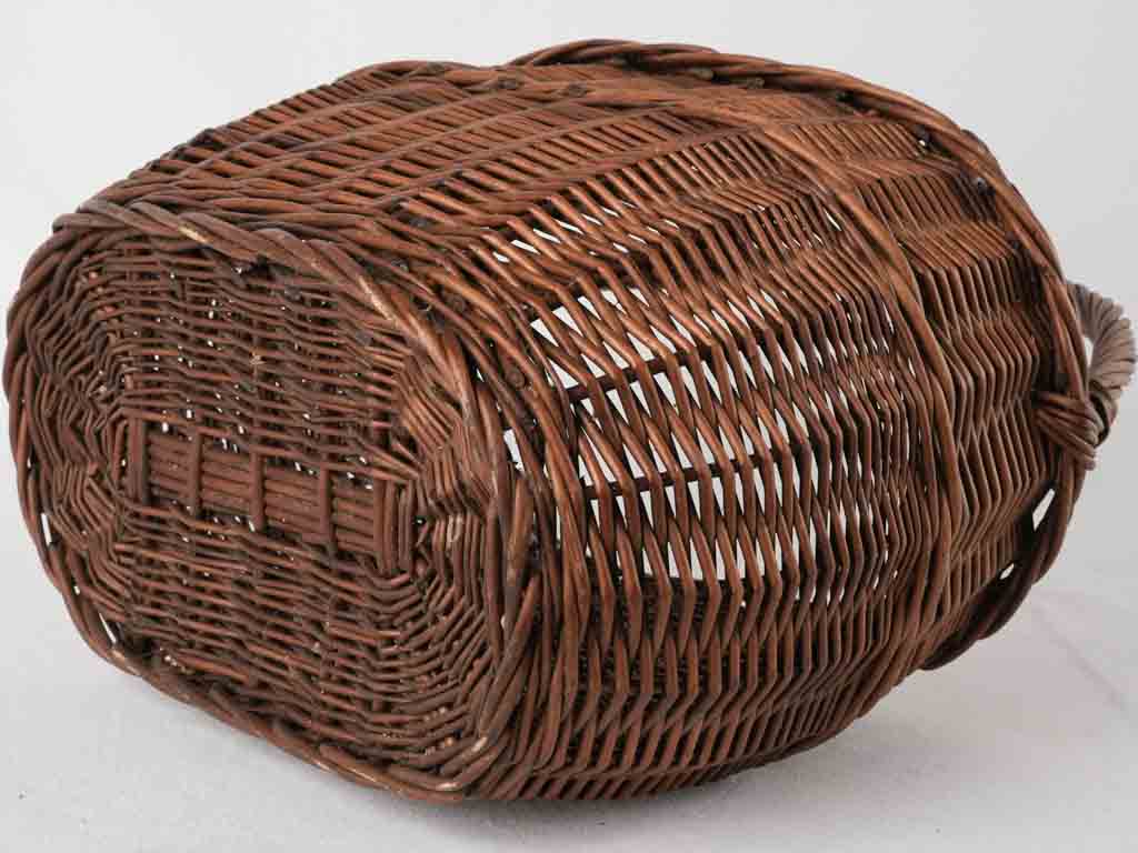 Antique-style wicker floral basket