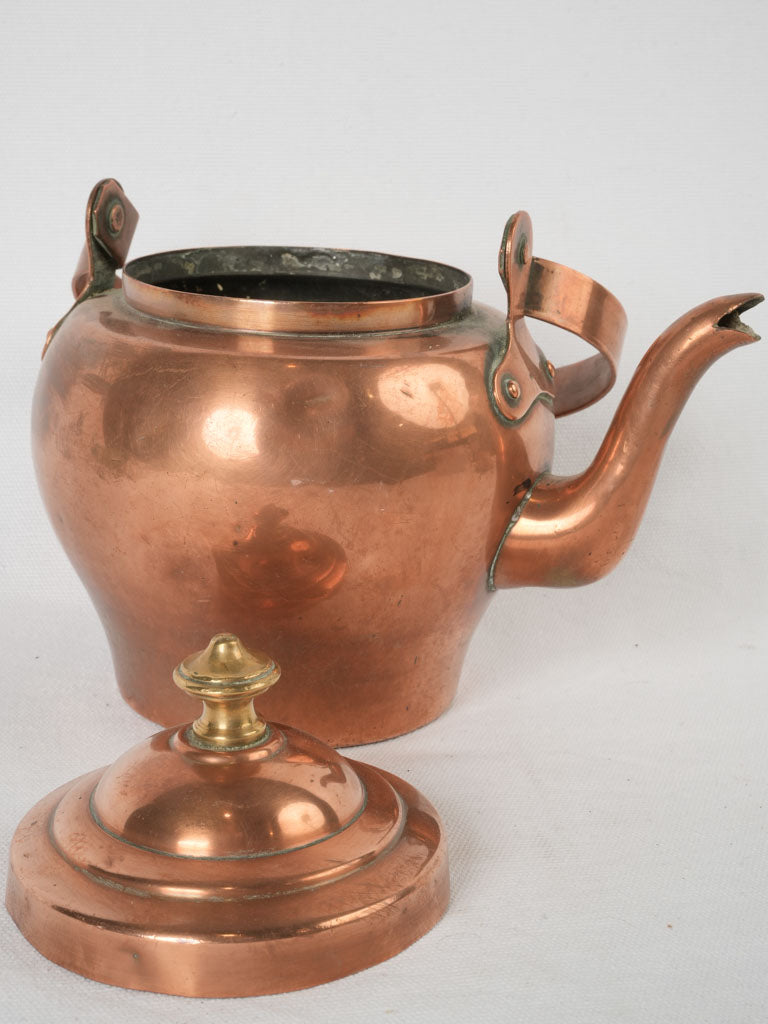 Timeless 2-liter French copper bird beak kettle