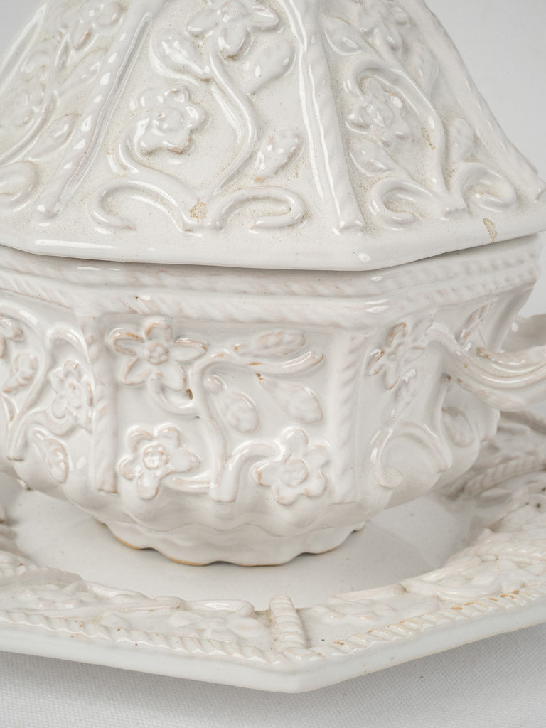 Elegant Émile Tessier lidded tureen