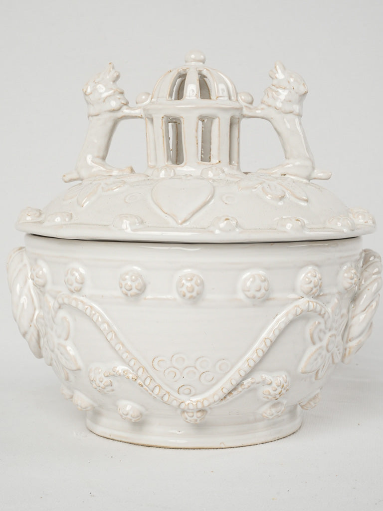 Elegant ornamental birdcage chimney tureen