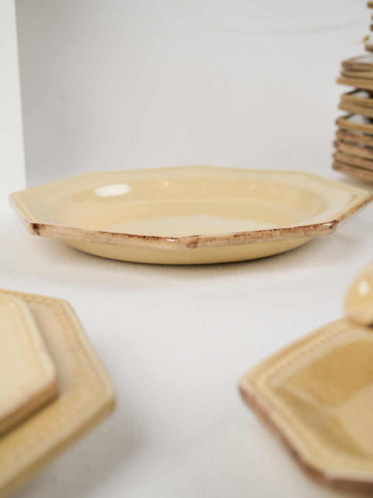 Celebrated late-nineteenth-century ceramic platter