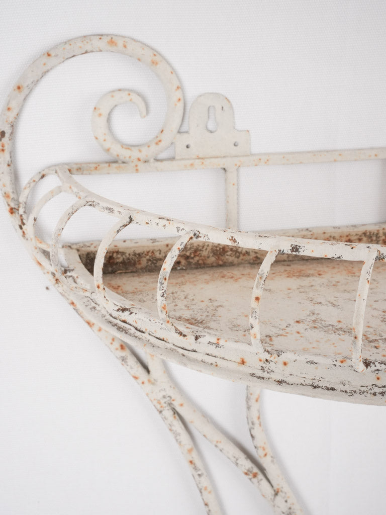 Elegantly crafted iron hanging shelf