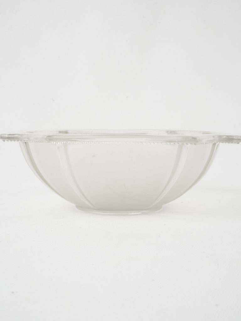 Striking vintage glass bowl  