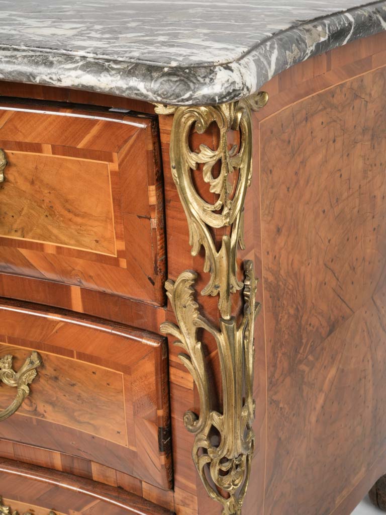 Handcrafted detailed Parisian Louis XV commode