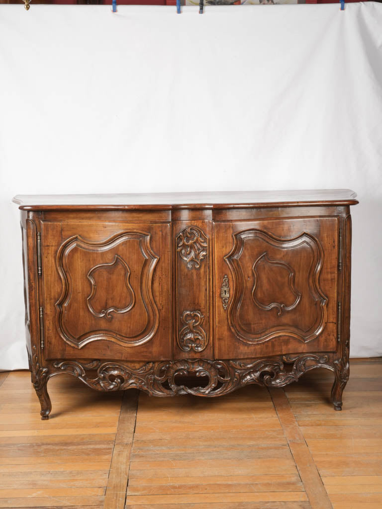 Vintage Nimoise crafted walnut buffet