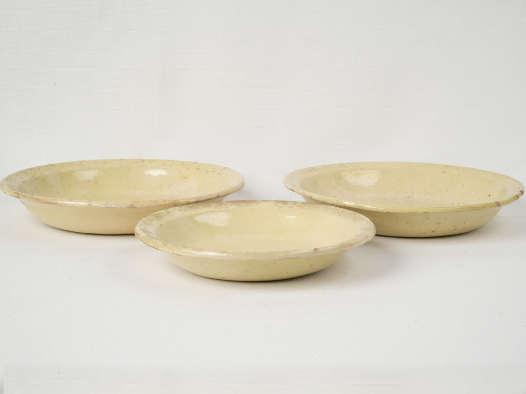 Artisanal, Aubagne ceramic serving dishes