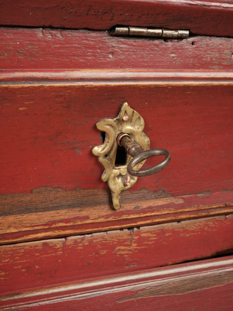 Refined walnut bureau de pente  