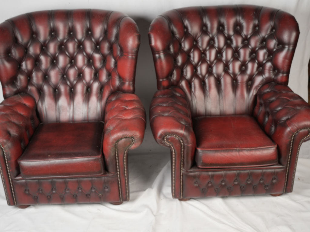 Heritage English Settee