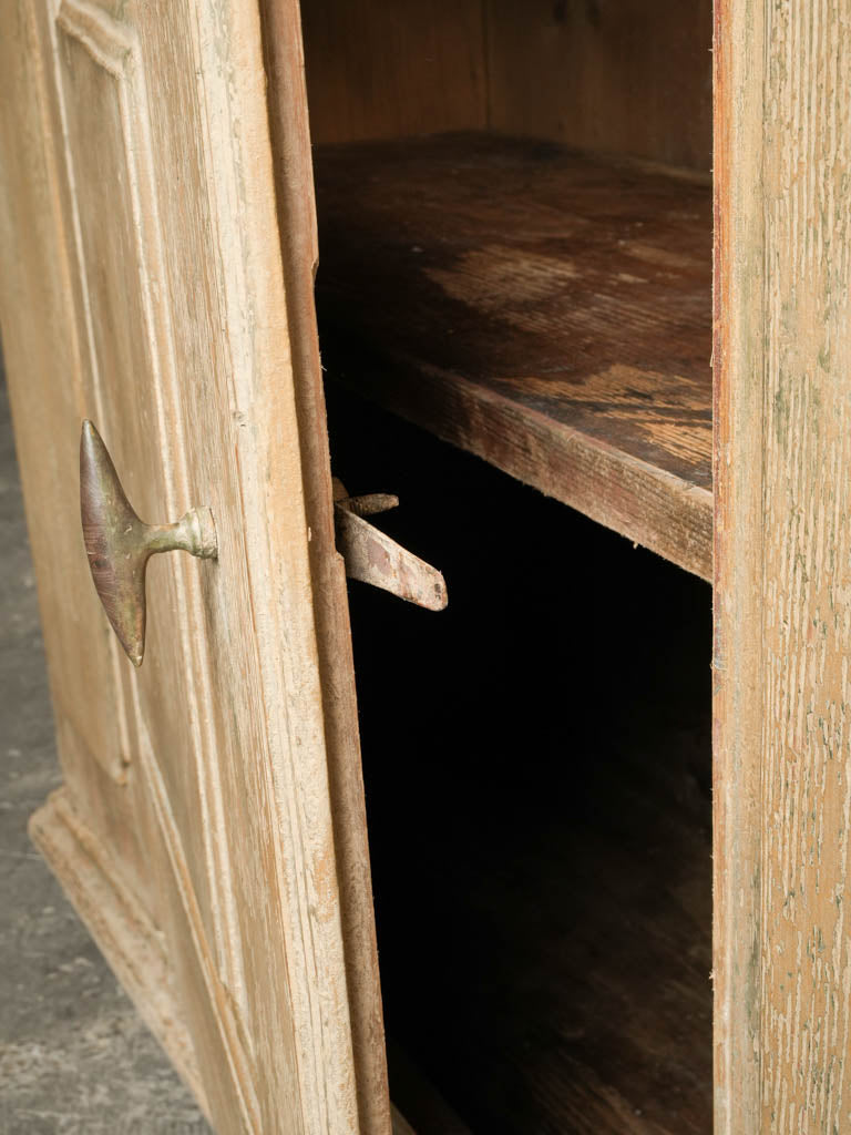 Charming 19th-century country buffet