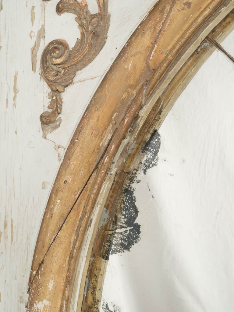 Acanthus leaves carved salvaged mirror