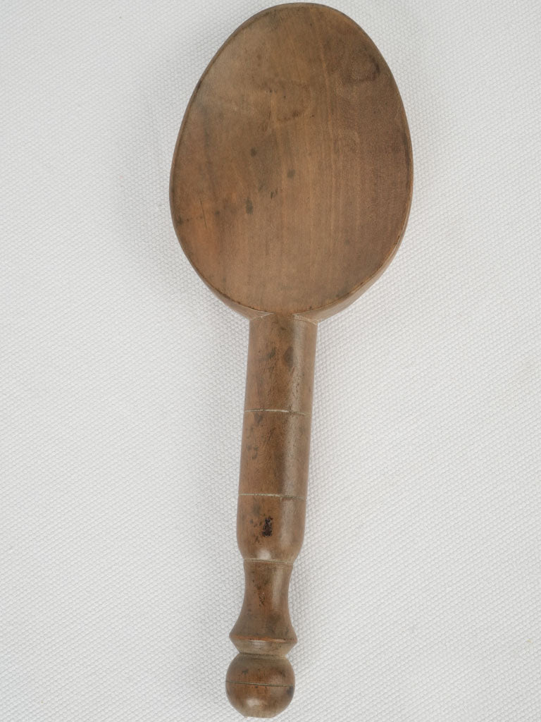 Carved 19th-century fruitwood cream spoon