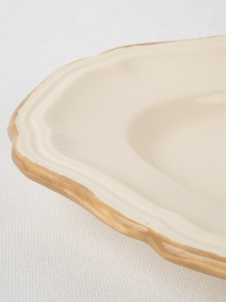 Handcrafted beige oval plate