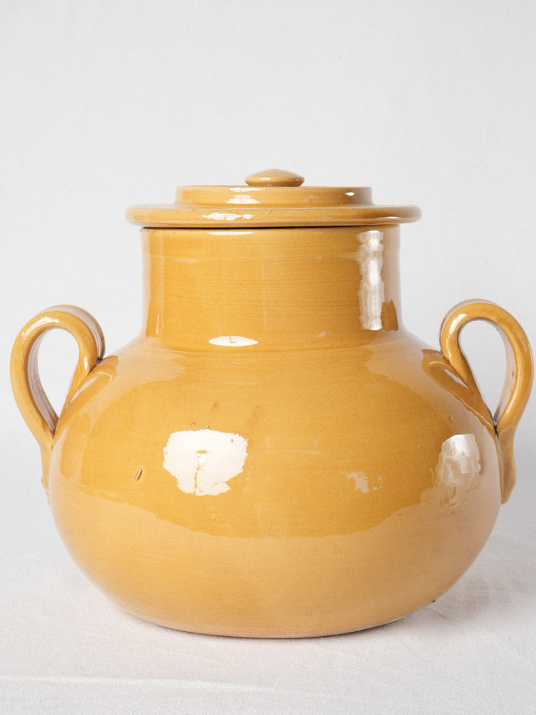 Timeless, ocher clay cooking pot