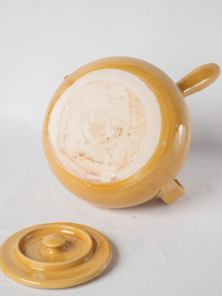 Hand-finished, single-handle ocher cook pot