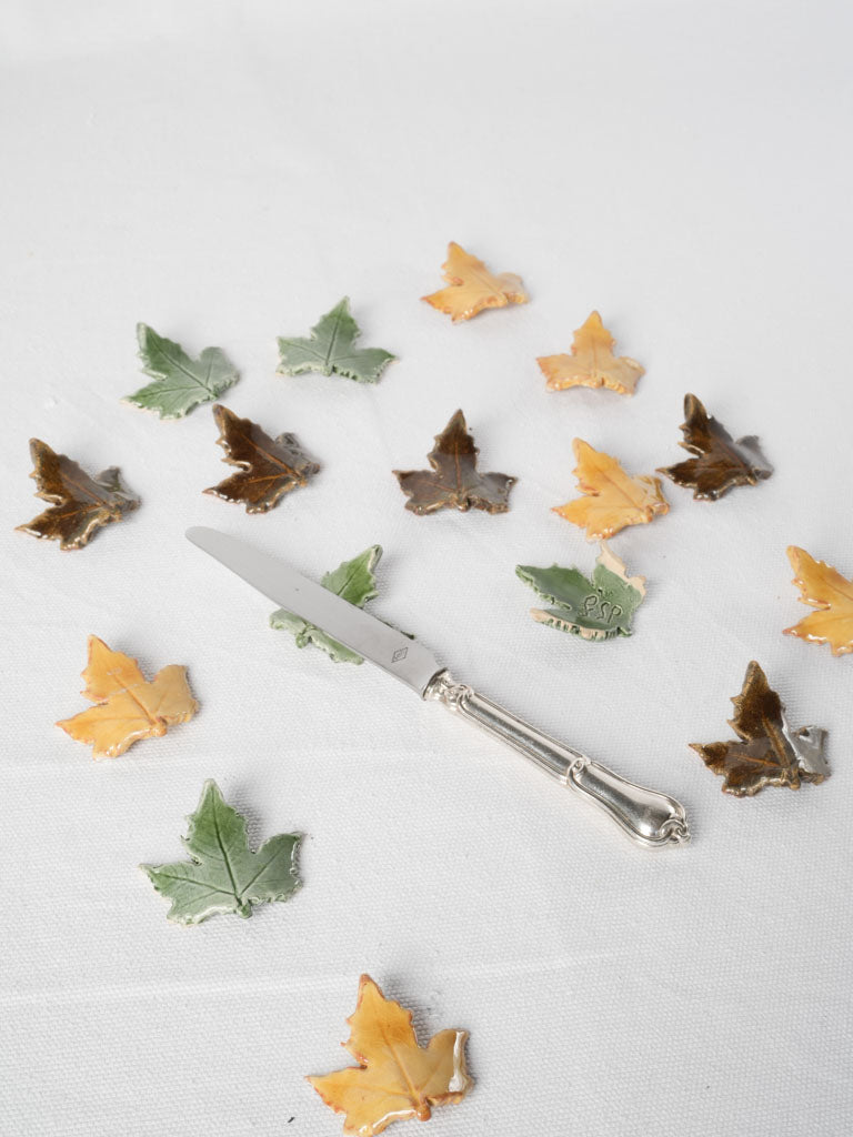 Rustic clay leaf knife rest set