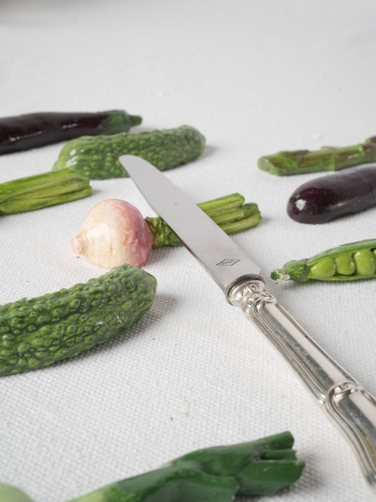 Colorful ceramic vegetable knife rests