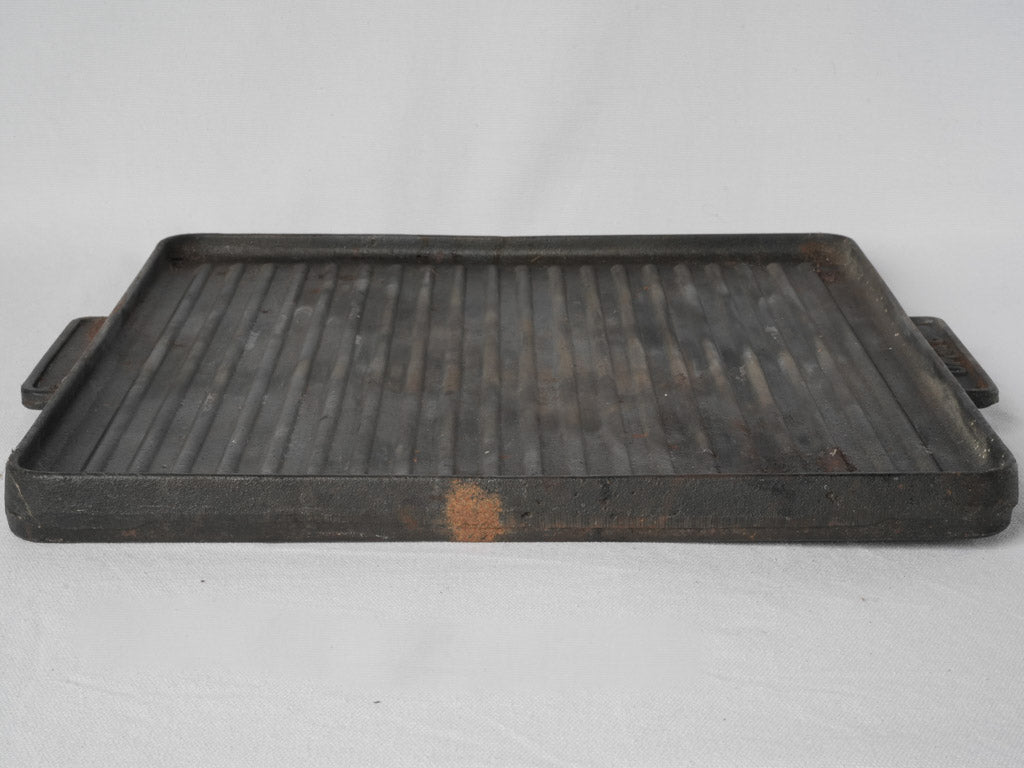 Authentic aged square pan