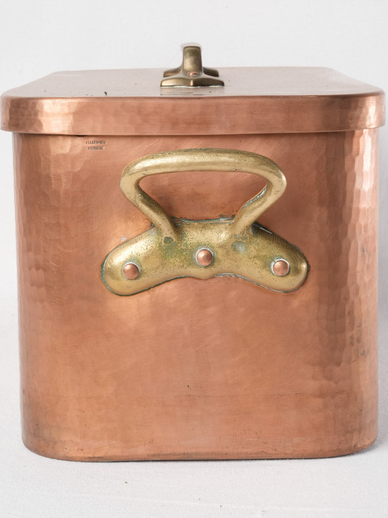 Authentic brass-handled cooking daubière