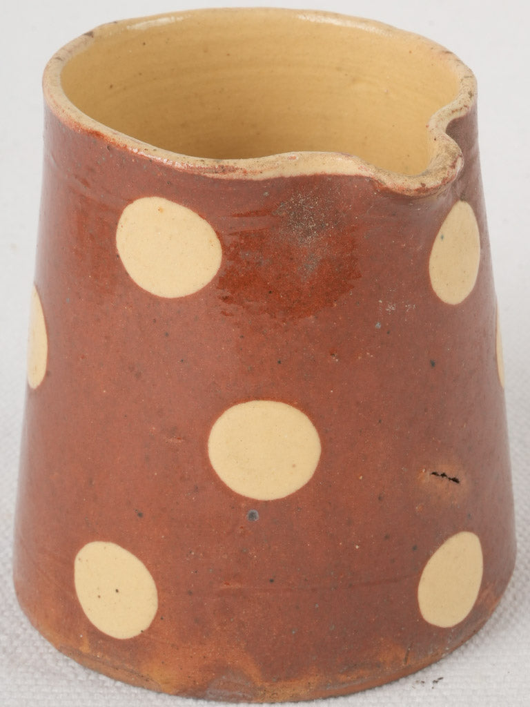 Distinctive heritage-style ceramic creamer  