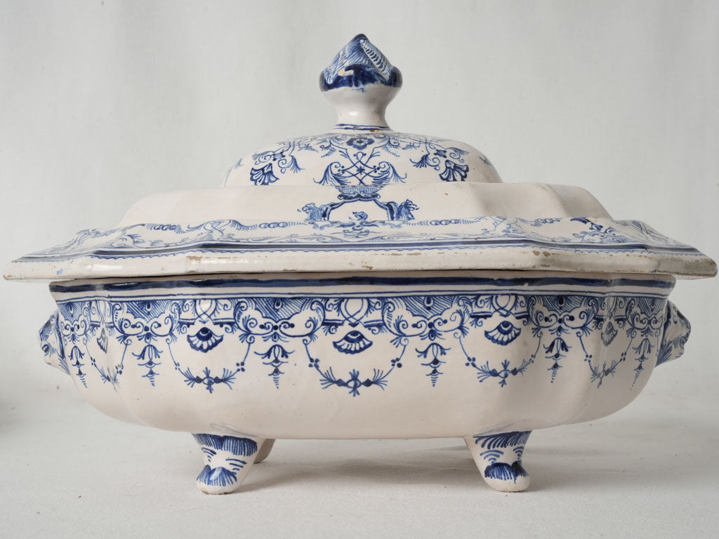 Earl 19th Century Moustier Faience Platter