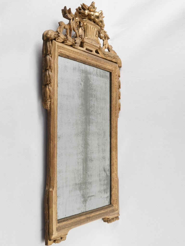 Refined Laurel Garland Giltwood Mirror