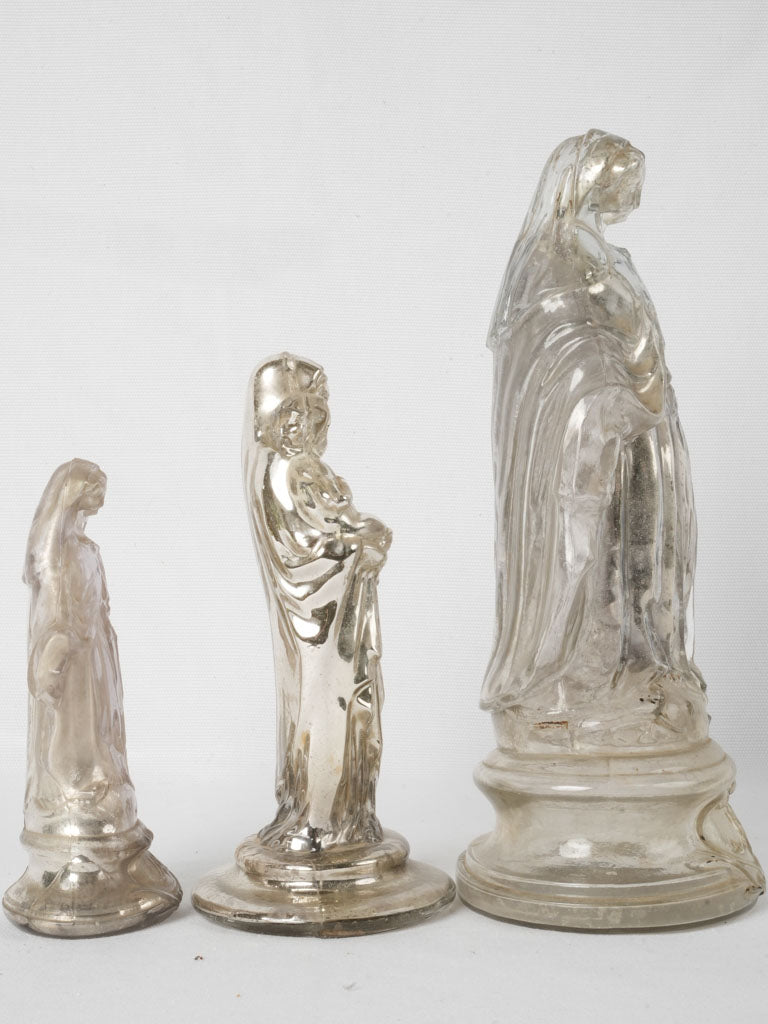 Elegant collectible Mary glass artwork