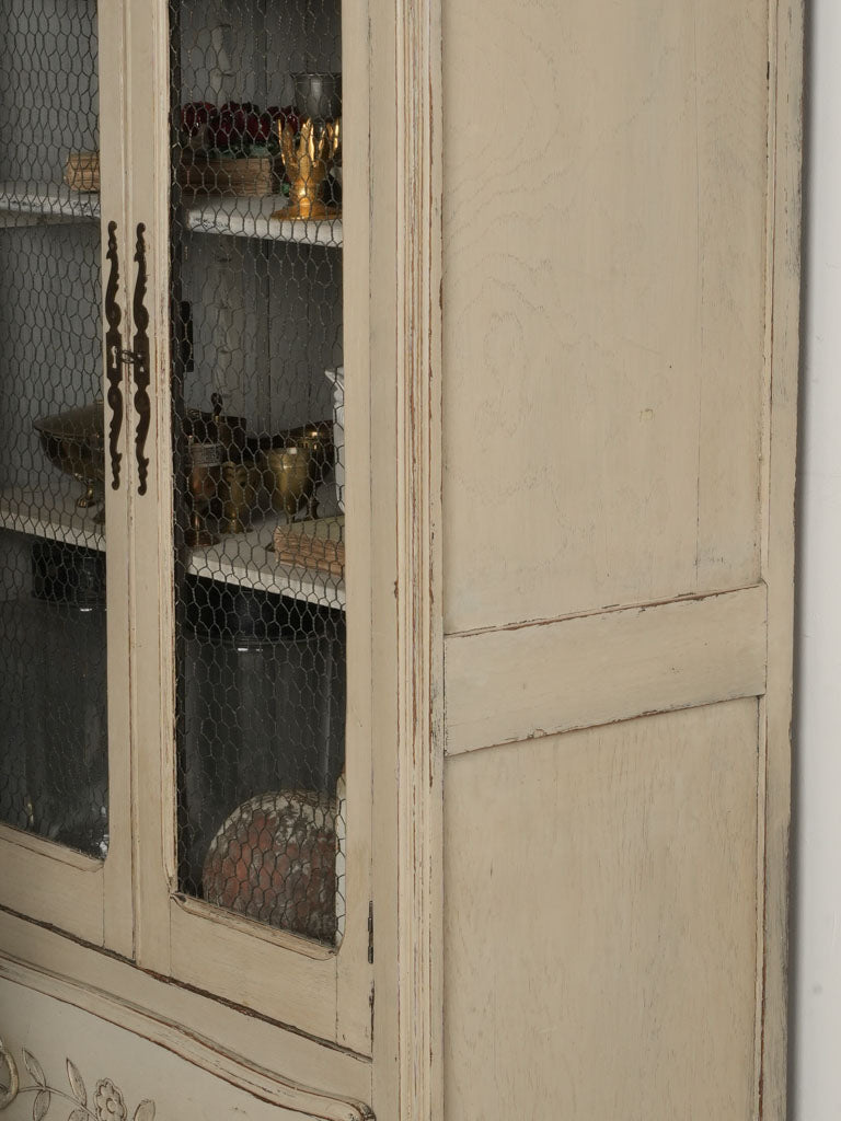 French Hutch with Ventilated Wire-front Doors