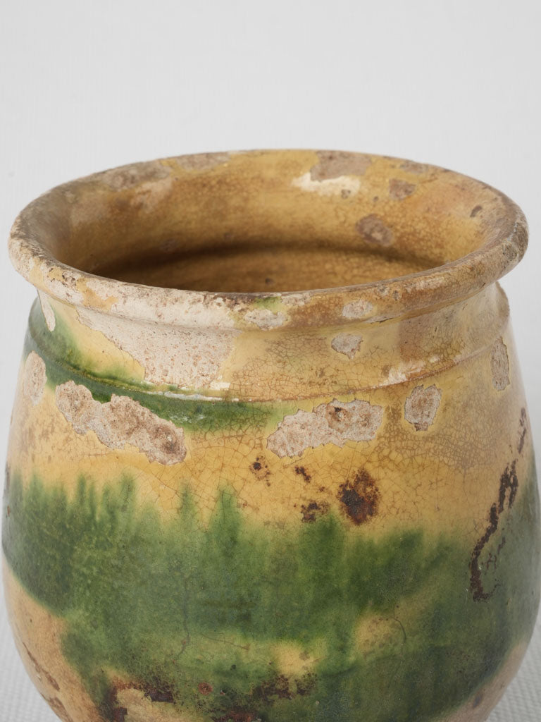 Terracotta honey pot from southwest France