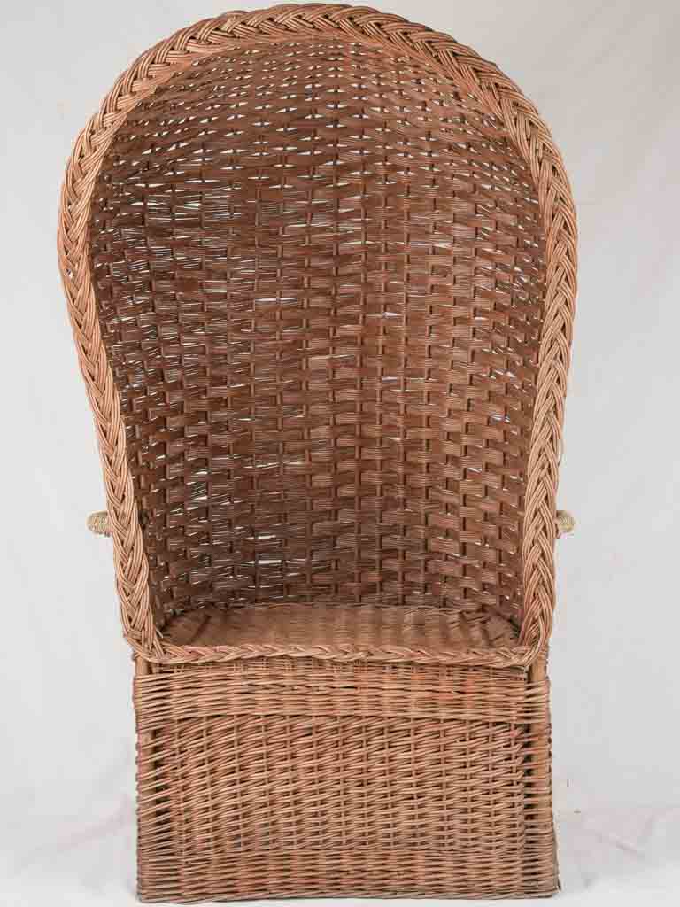 Nostalgic Saint Tropez wicker lounger