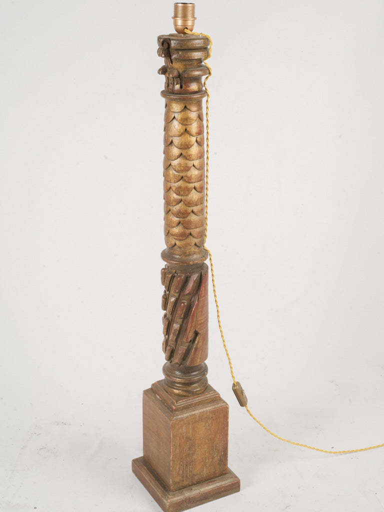 Classic patina-rich decorative column lamp