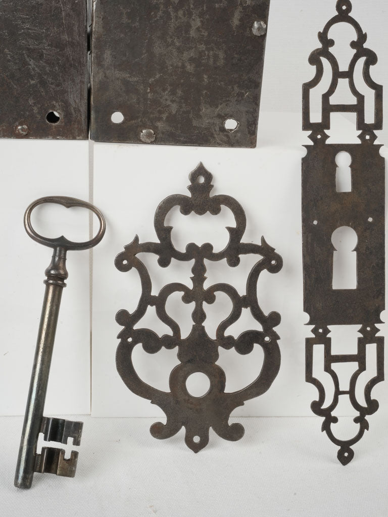 Ornate brass fitting lock set  