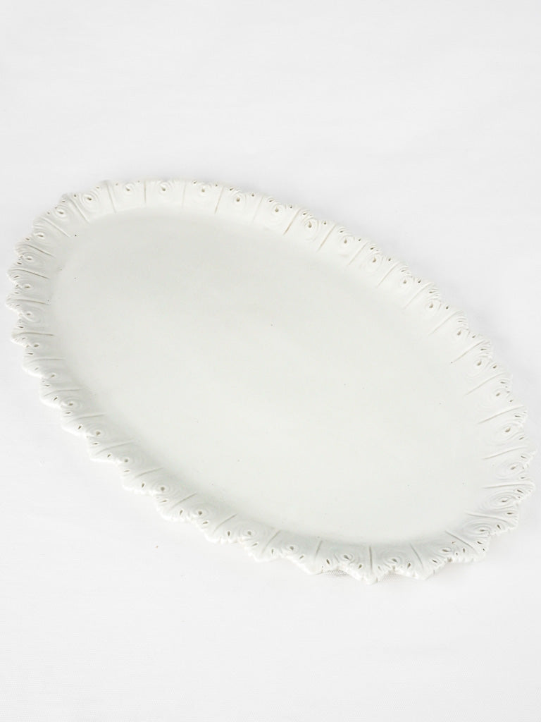 Large white oval platter w/ foliage border 22¾" x 13¾"