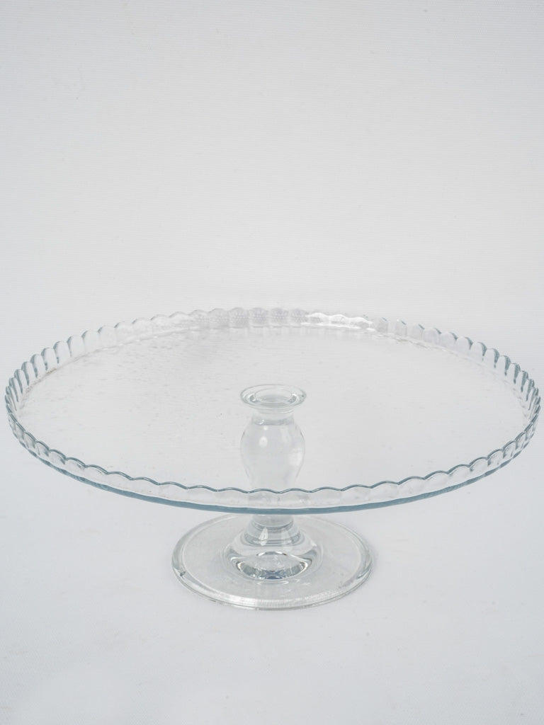 Footed cake presentation stand scalloped